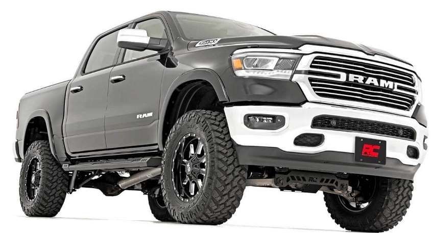 Rough Country 6" UCA Lift Kit Nitro shocks 19-up Ram 1500 4WD - Click Image to Close